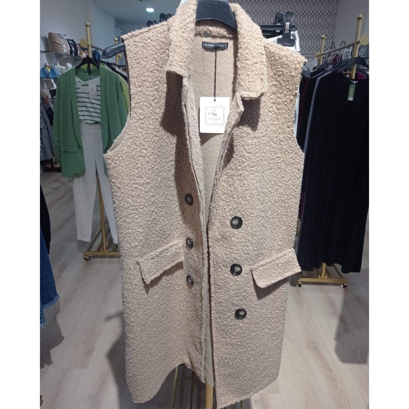WhatsApp Image 2023-11-20 at 17.48.20 (3) Kimeras tienda online, Los mejores complementos,ropa, joyas y regalos originales al mejor precio.